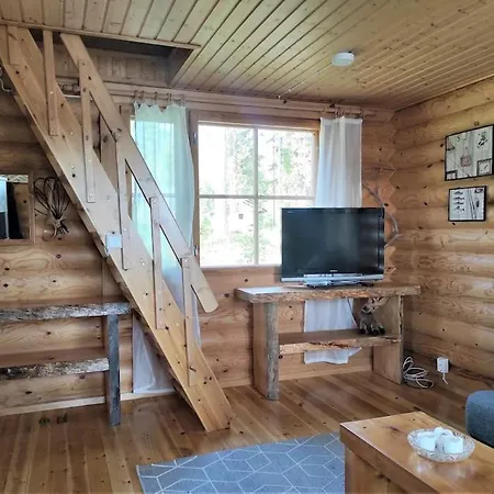 شقة Lomamoekki Kuhmo, Tervatoermae كوهمو